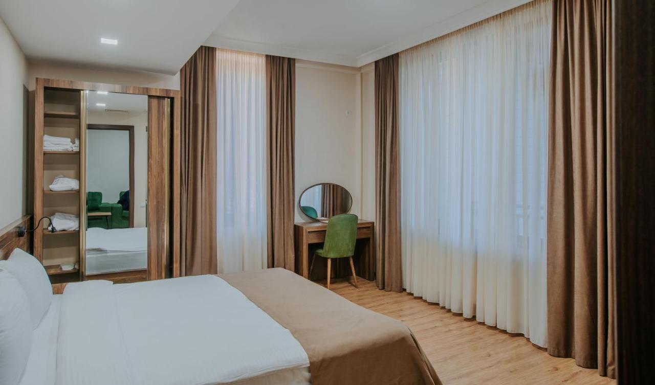 Zuzumbo Resort & Spa Telavi Extérieur photo
