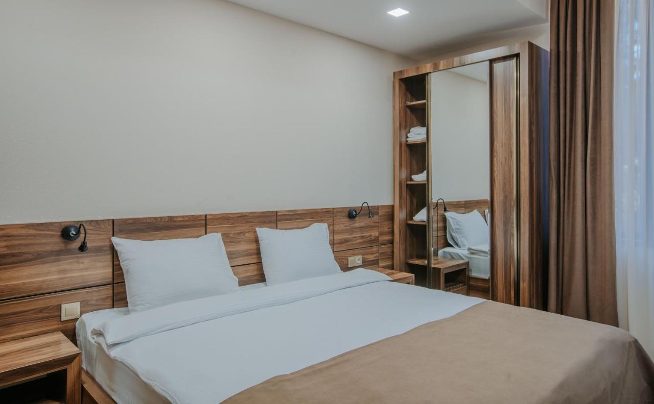 Zuzumbo Resort & Spa Telavi Extérieur photo