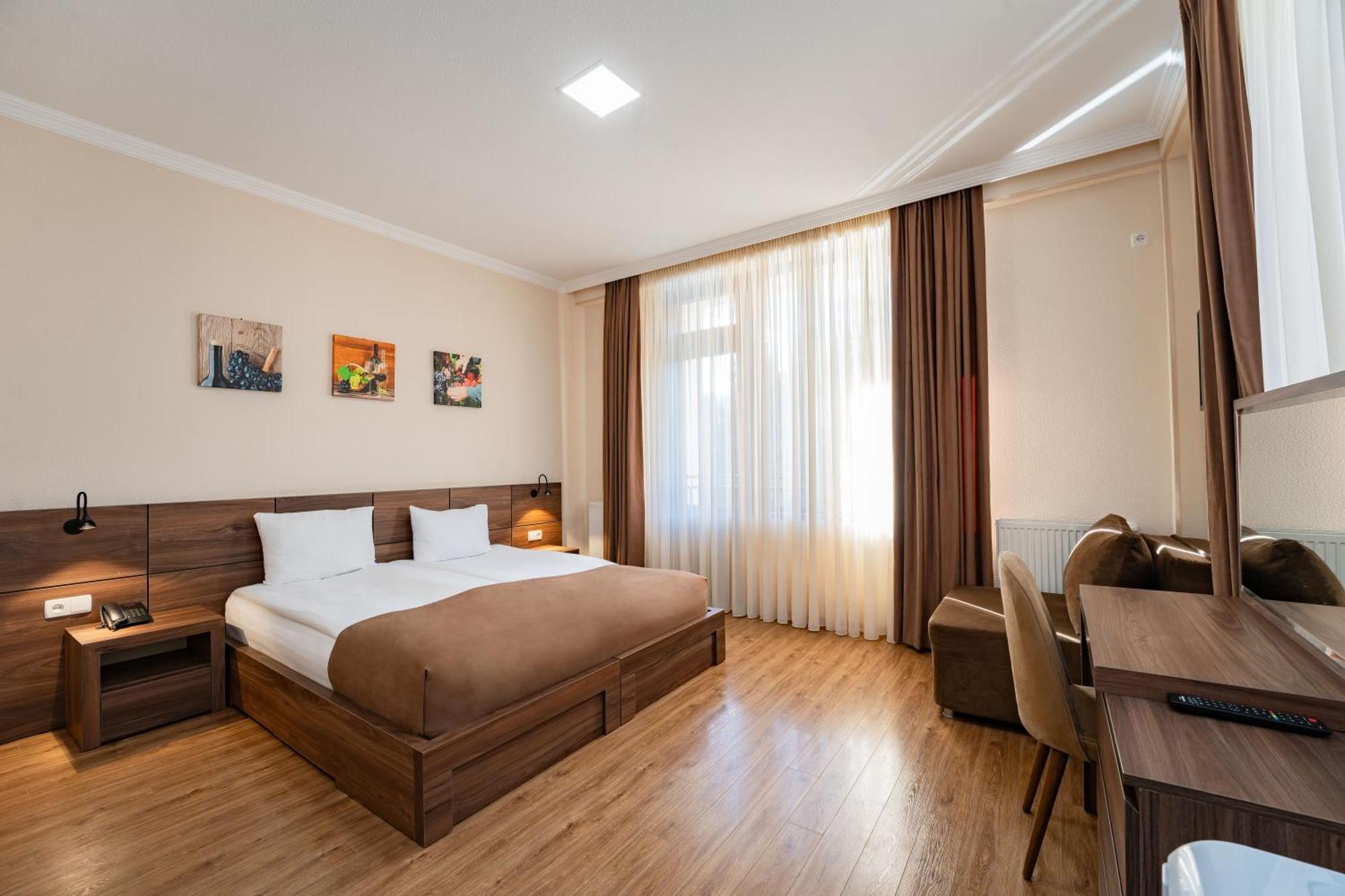 Zuzumbo Resort & Spa Telavi Extérieur photo