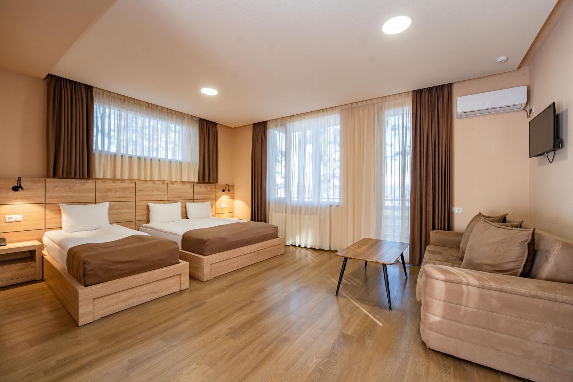 Zuzumbo Resort & Spa Telavi Extérieur photo